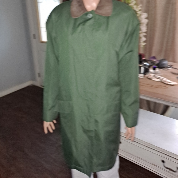 Towne coat from London Fog coat size 10 - Picture 4 of 9